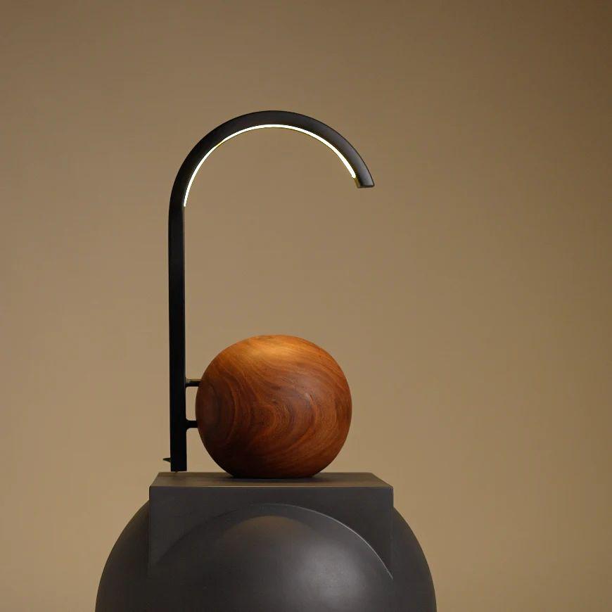Ball Arc Table Lamp